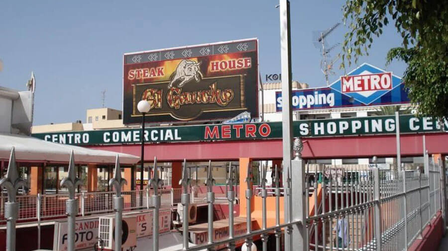 CC Metro in Playa del Inglés wordt nu eindelijk gesloopt