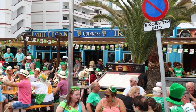 Het zuiden van Gran Canaria kleurt groen voor St. Patrick's Day