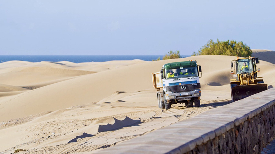 Playa del Inglés herstelt meer dan 3,3 miljoen kilo zand in slechts één jaar om de kust te behouden