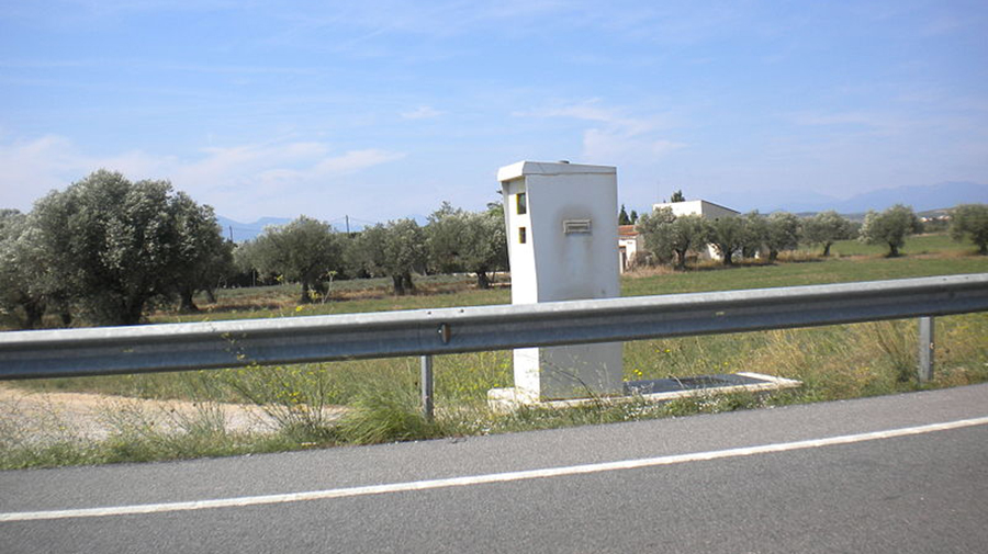 DGT installeert 10 nieuwe flitspalen op de Canarische Eilanden