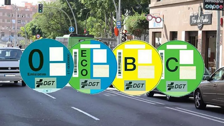 DGT schaft voertuigstickers af: Grote herziening van milieucertificering aangekondigd