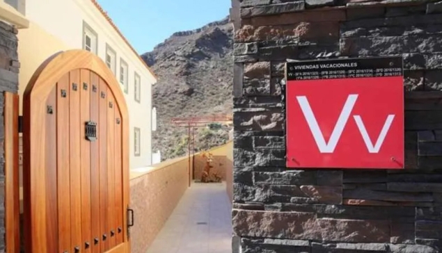 Illegale vakantieverhuur verwijderd van online platforms nu harde aanpak op de Canarische Eilanden begint