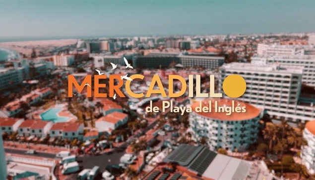 De straatmarkt van Playa del Inglés verrijkt de lokale winkelervaring en versterkt het sociale leven in de omgeving.