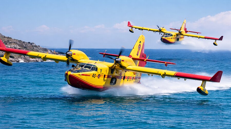 Bluswatervliegtuigen keren terug voor trainingsvluchten op de Canarische Eilanden