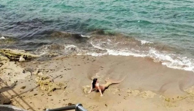 'Zeemeermin' gespot op strand van Gran Canaria